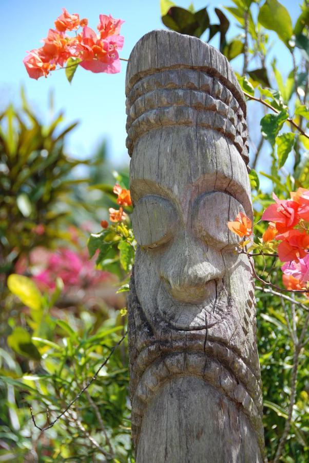 Hotel Santo Vanuatu Люганвиль Экстерьер фото