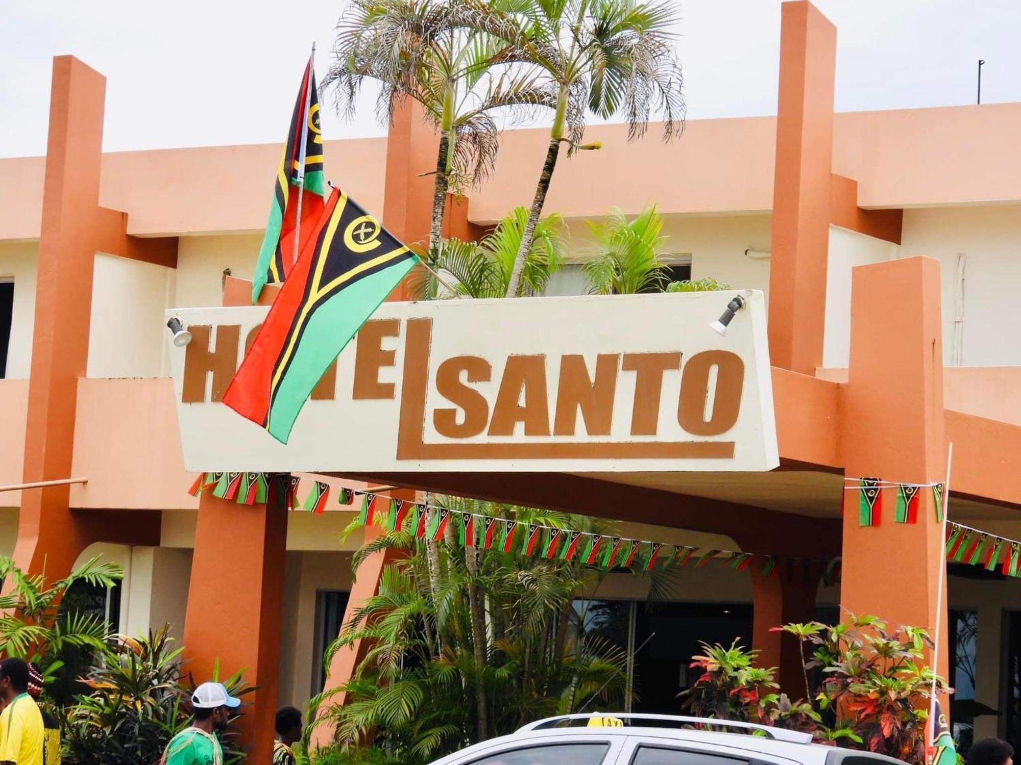 Hotel Santo Vanuatu Люганвиль Экстерьер фото