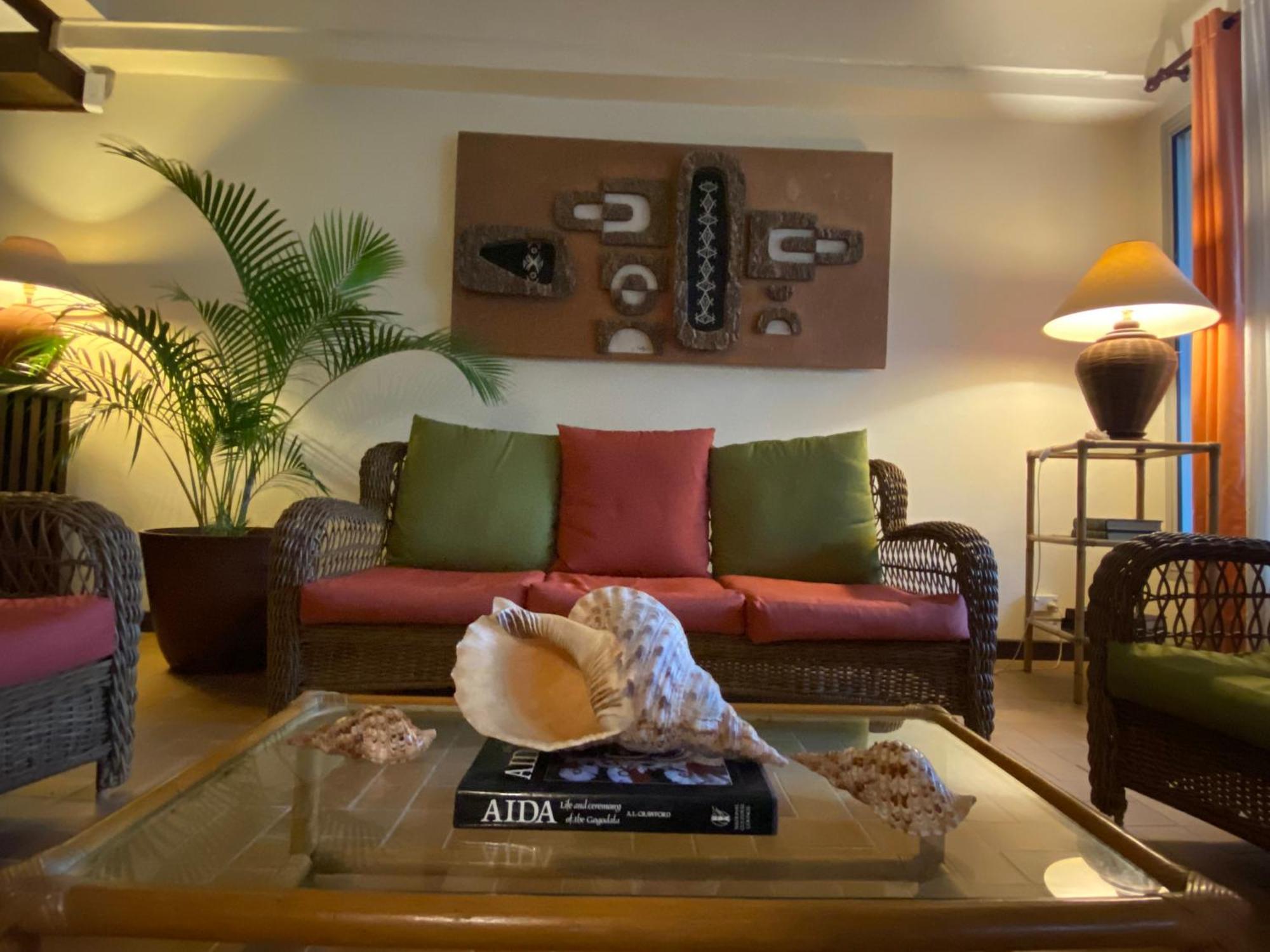 Hotel Santo Vanuatu Люганвиль Экстерьер фото