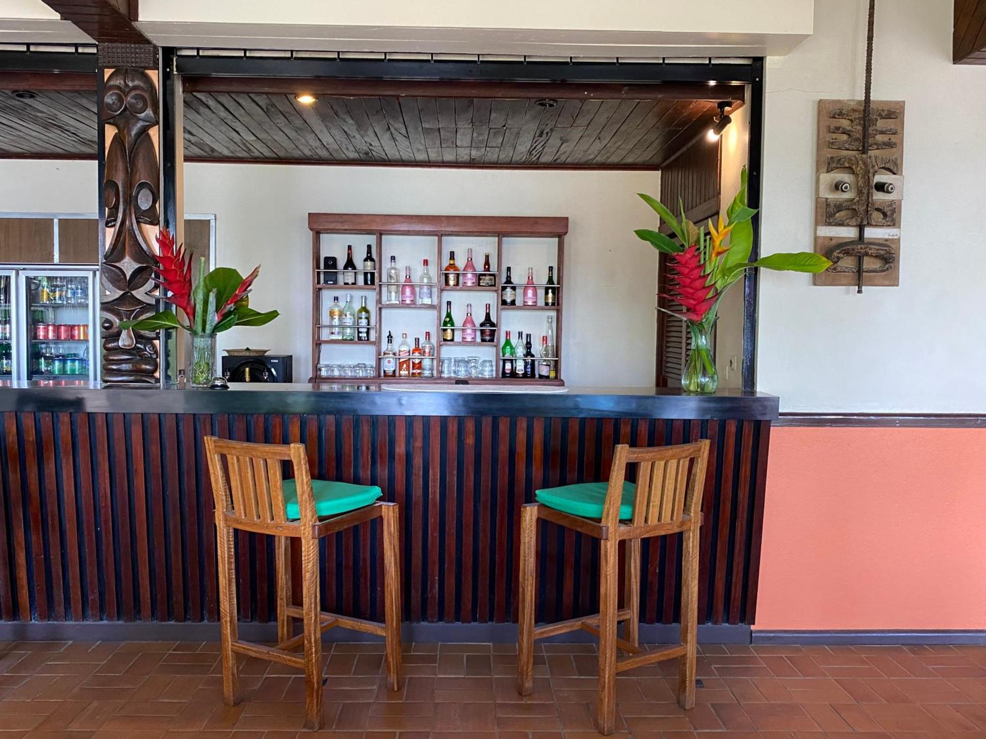 Hotel Santo Vanuatu Люганвиль Экстерьер фото